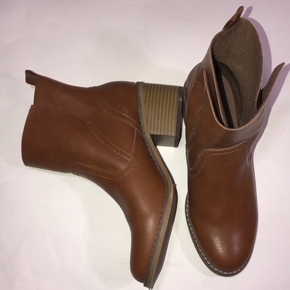 Mossimo Supply Co. Shoes - Mission camel booties